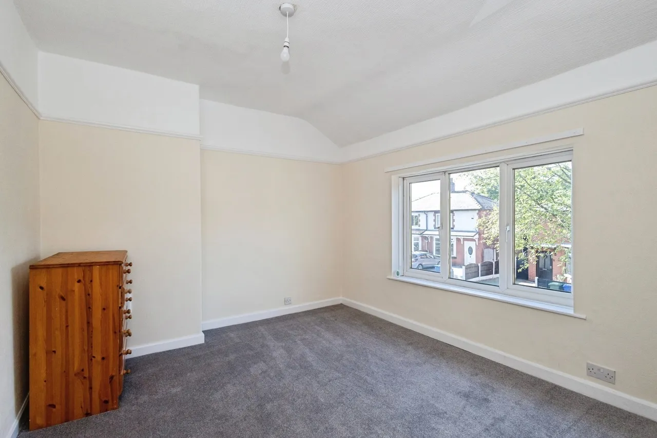 Bromley Crescent, Ashton-under-Lyne, Greater Manchester, OL6, photo 11