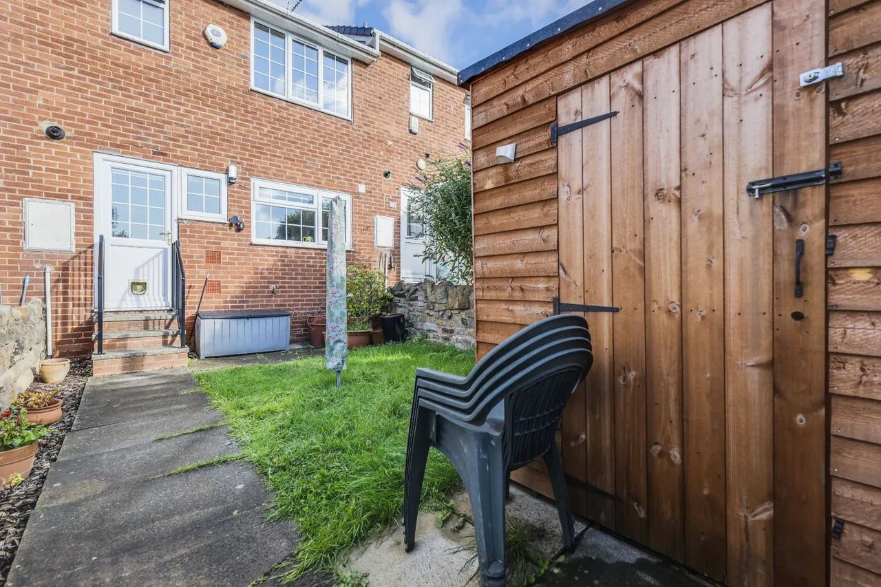 Burley Lane, Horsforth, LS18, photo 12