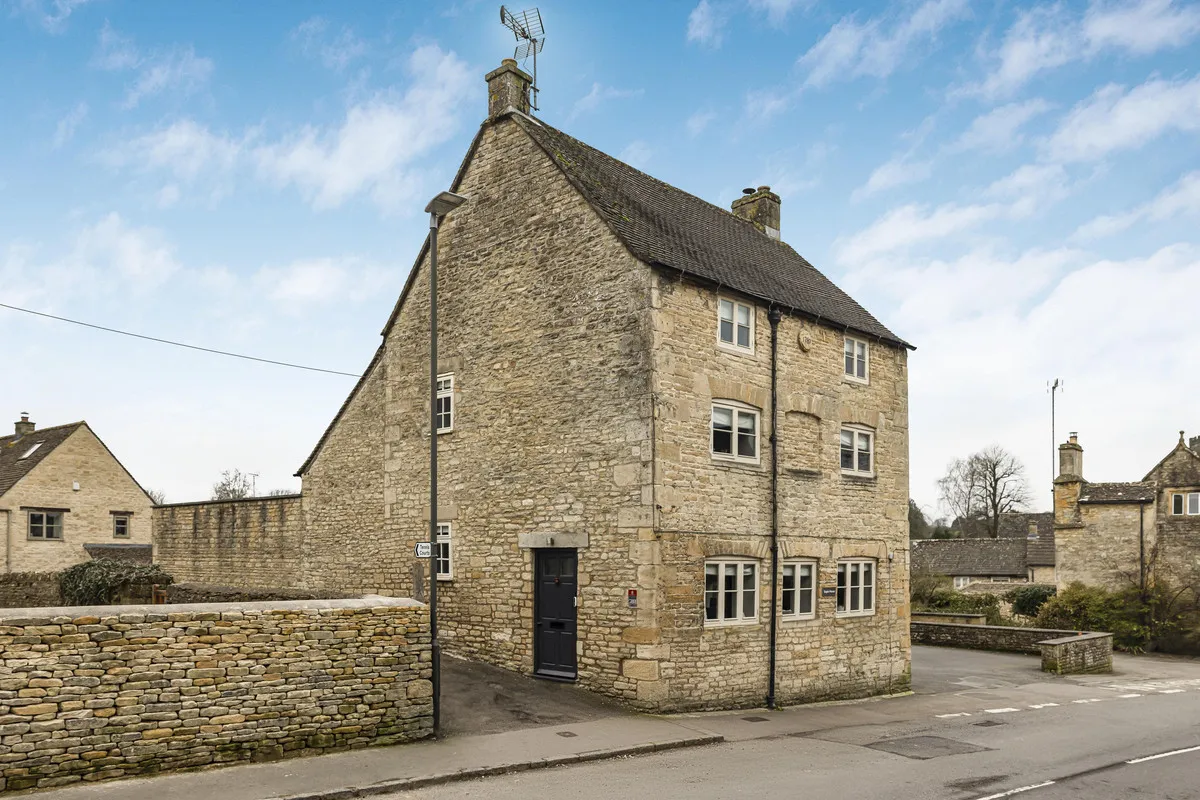 High Street, Northleach Cheltenham, GL54, photo 2