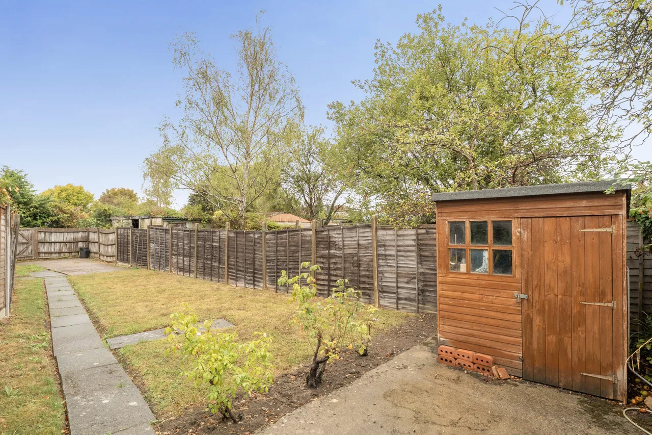 Eastcote Lane, Harrow, HA2, photo 10