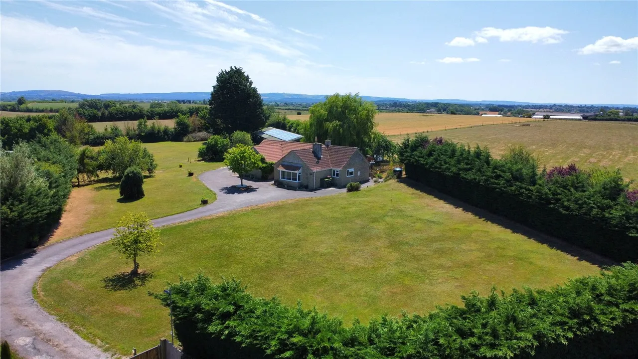 house for sale — Stour Lane, Stour Provost, Gillingham, Dorset, SP8 5SN