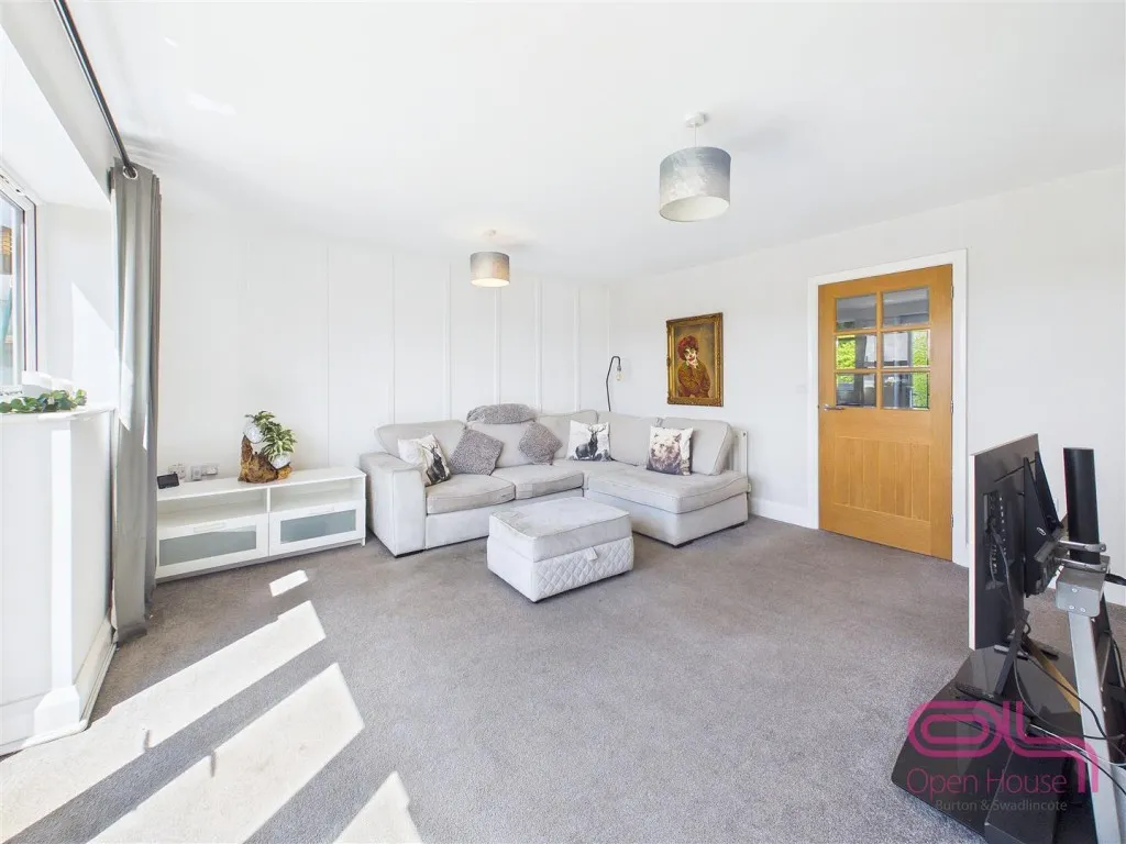 Henhurst Ridge, Burton-On-Trent, DE13, photo 9