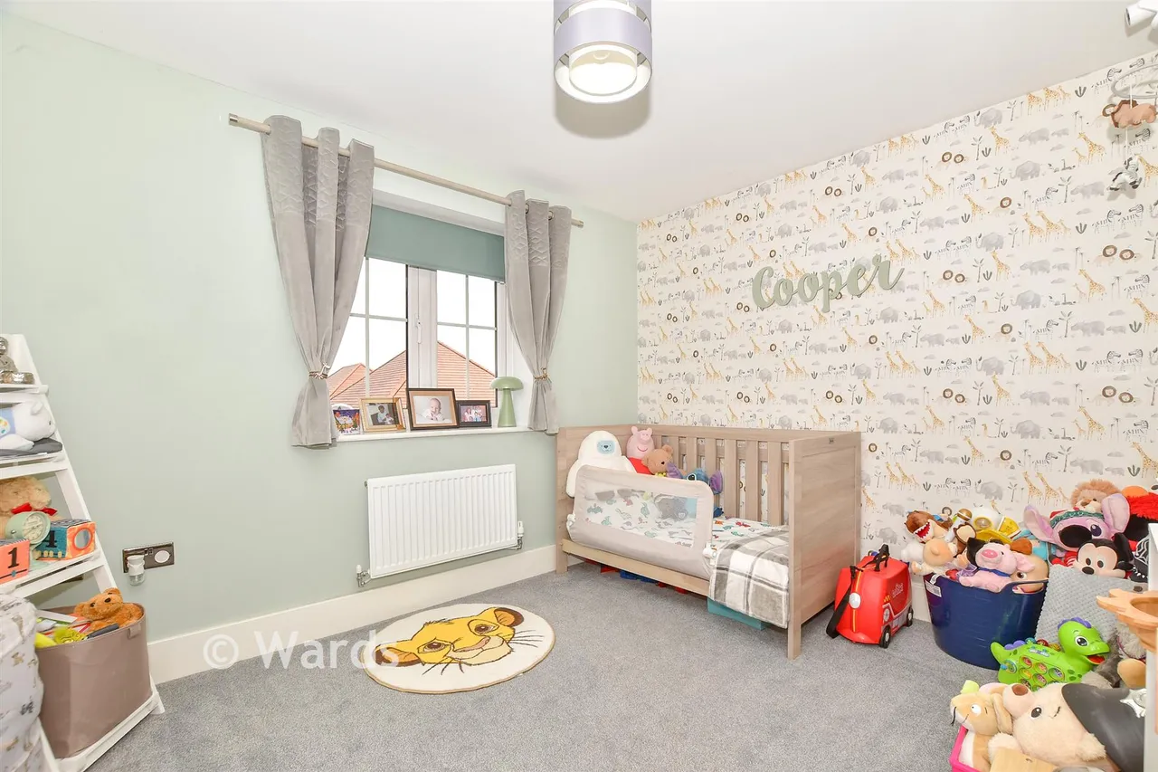 Roffe Close, Paddock Wood, TN12, photo 9