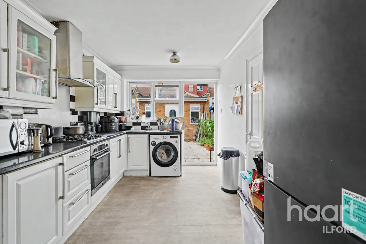 Kingston Road, Ilford, IG1, photo 7