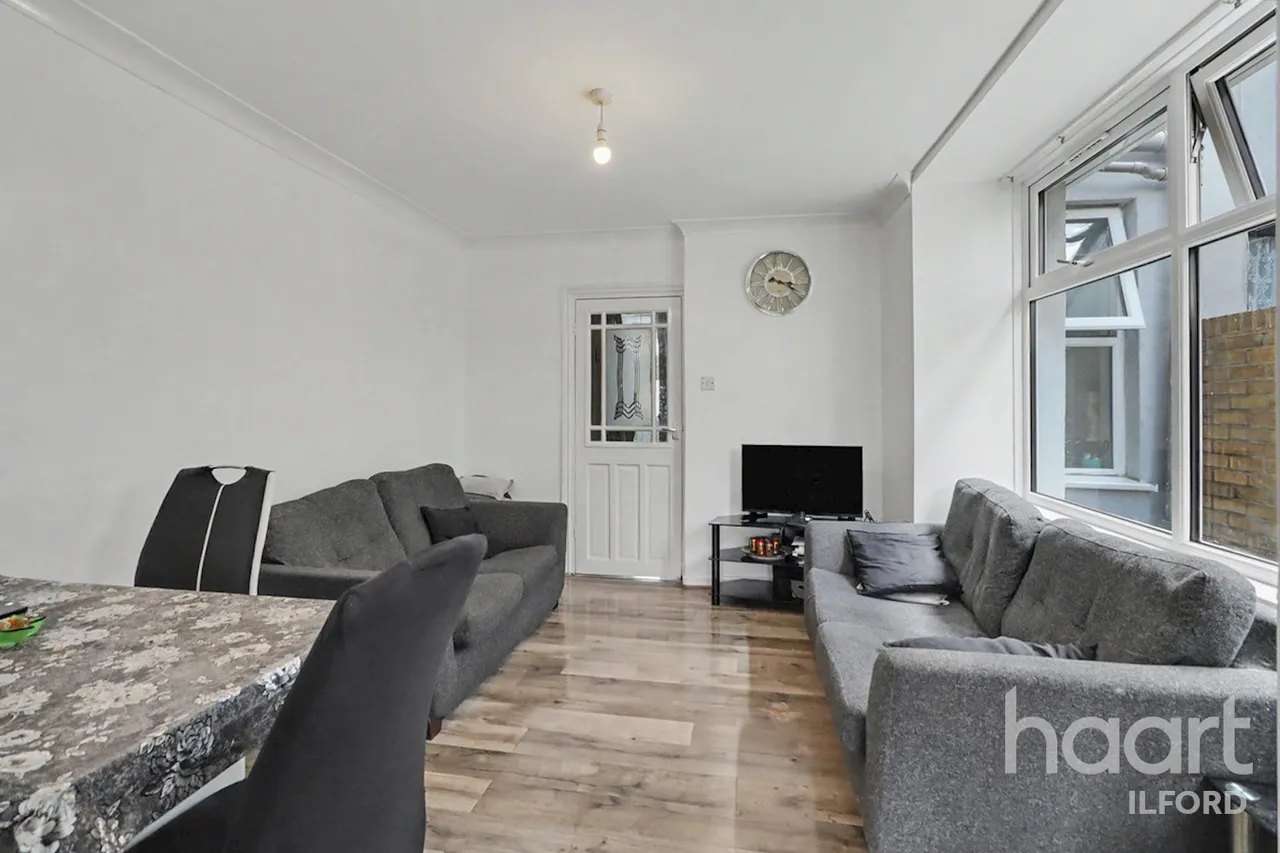 Kingston Road, Ilford, IG1, photo 6