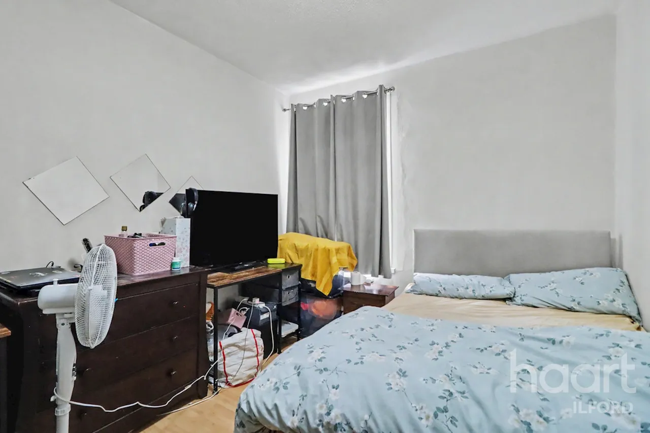 Kingston Road, Ilford, IG1, photo 11