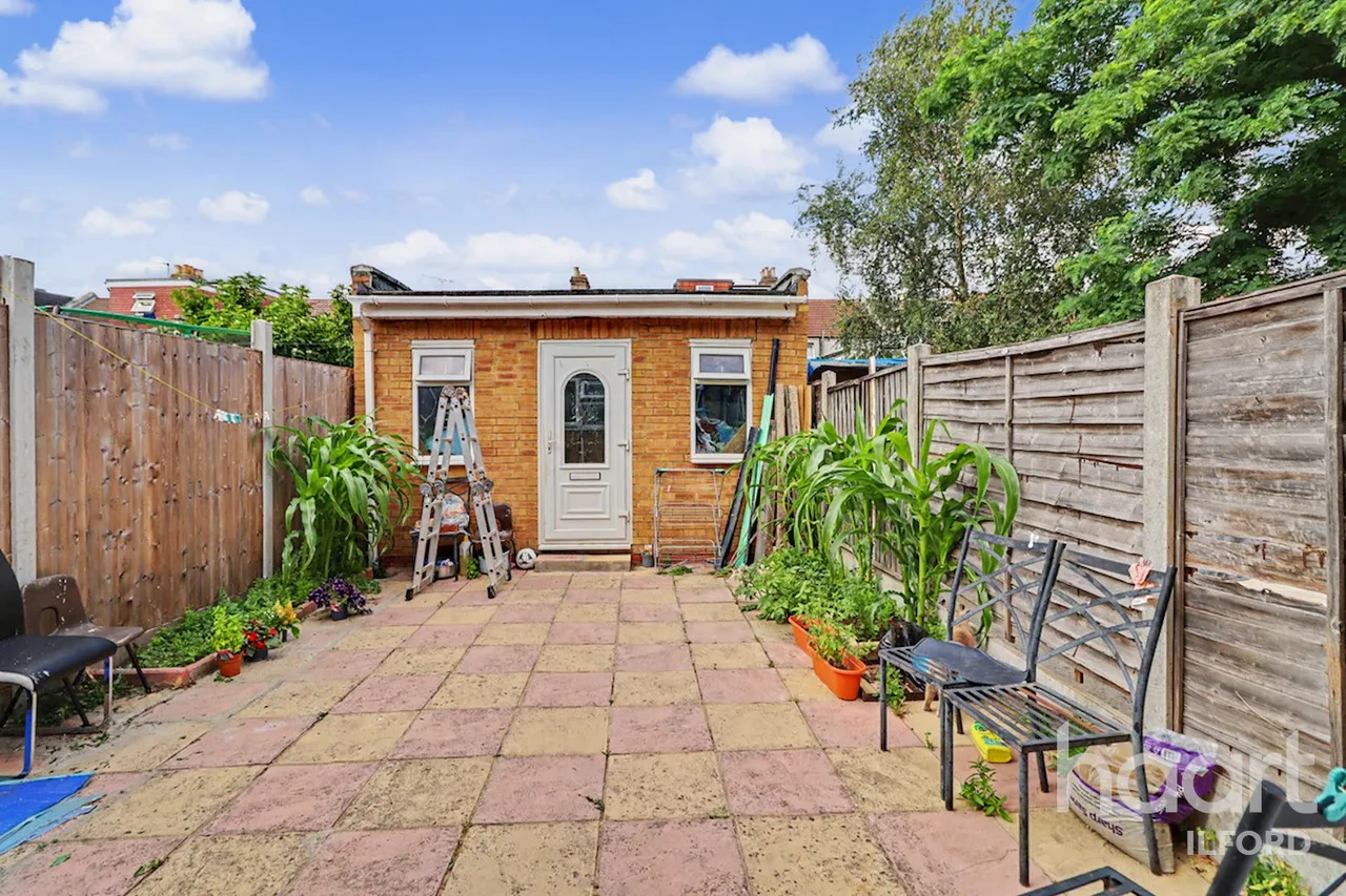 Kingston Road, Ilford, IG1, photo 13