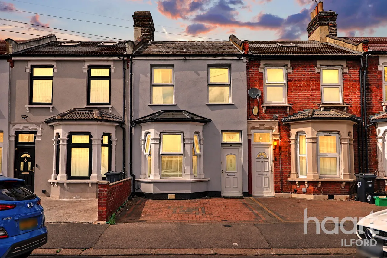 3 bed house for sale, Kingston Road, Ilford, IG1