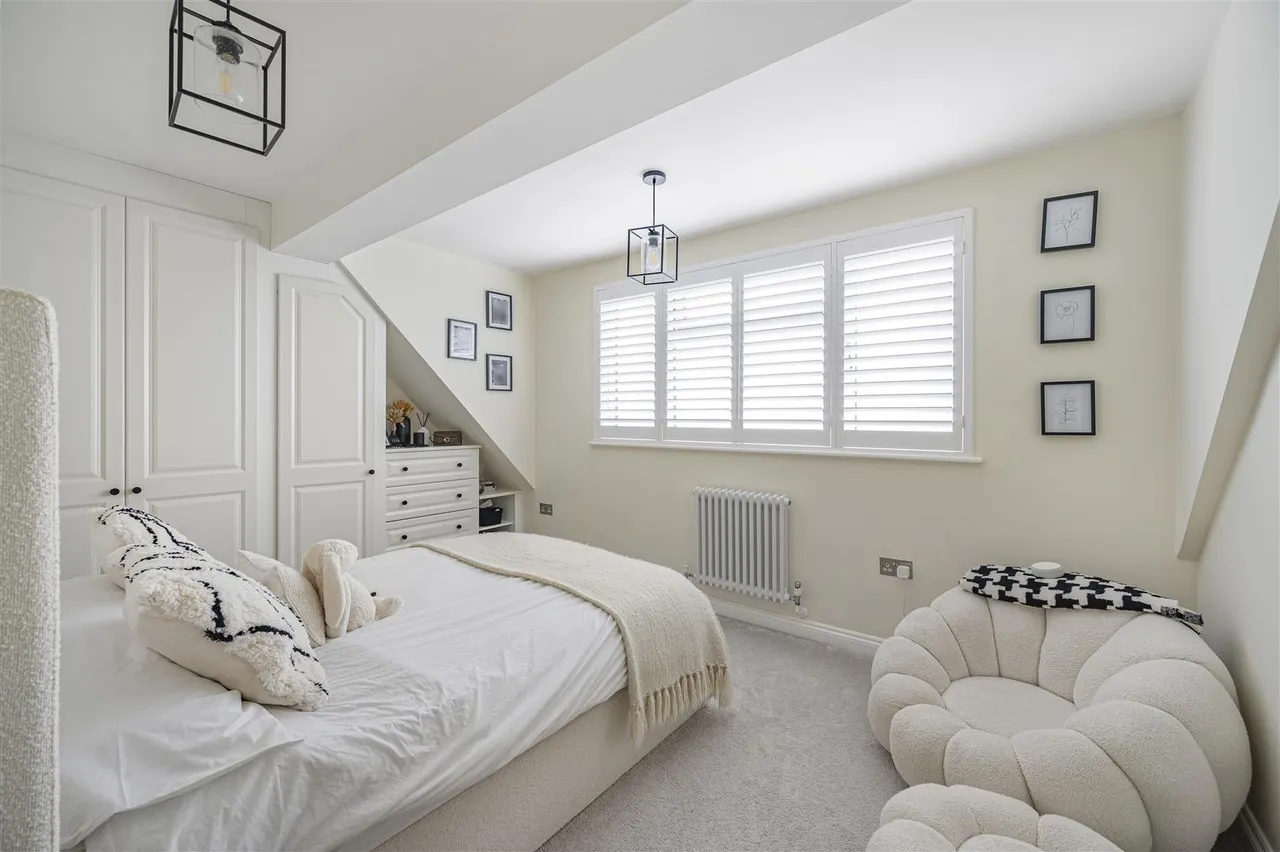 Seaview Road, Newhaven, photo 7