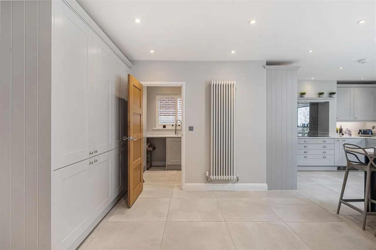 Seaview Road, Newhaven, photo 16