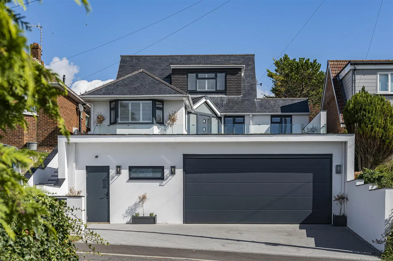 Seaview Road, Newhaven, photo 61