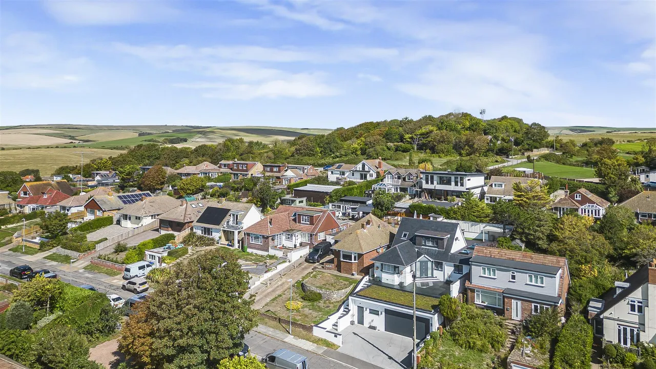 Seaview Road, Newhaven, photo 53