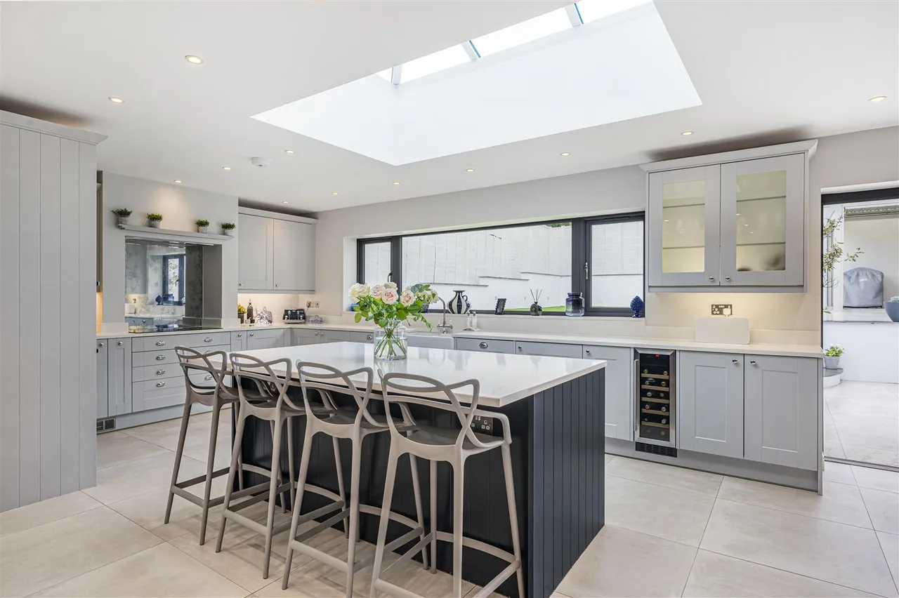 Seaview Road, Newhaven, photo 4