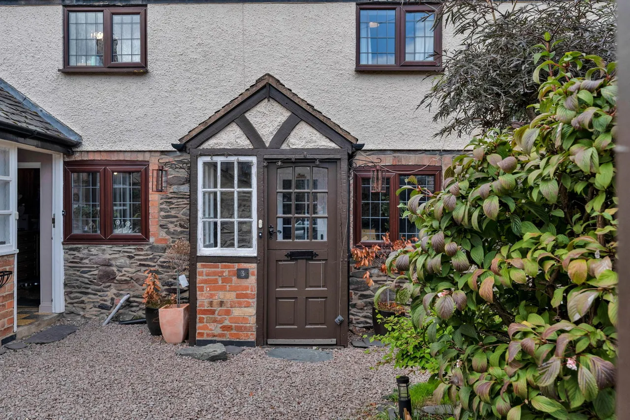 Meadow Road, Woodhouse Eaves, LE12, photo 32