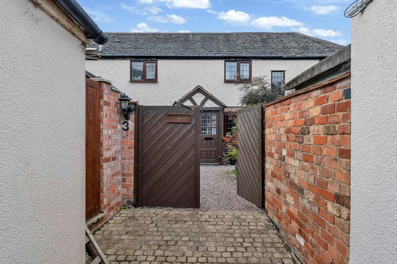 Meadow Road, Woodhouse Eaves, LE12, photo 2