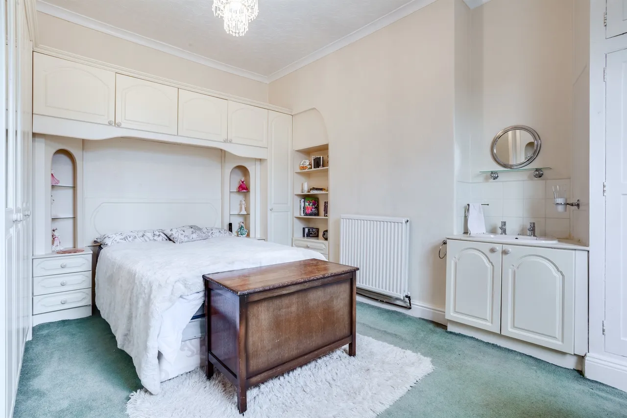 Dewsbury Road, Wakefield, WF2, photo 12