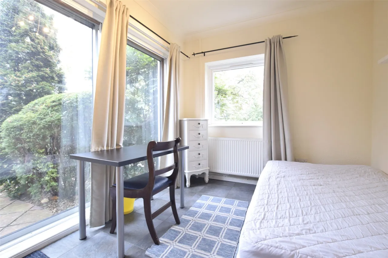 1 bed house to rent — Albemarle Gate, Cheltenham, GL50 4PJ
