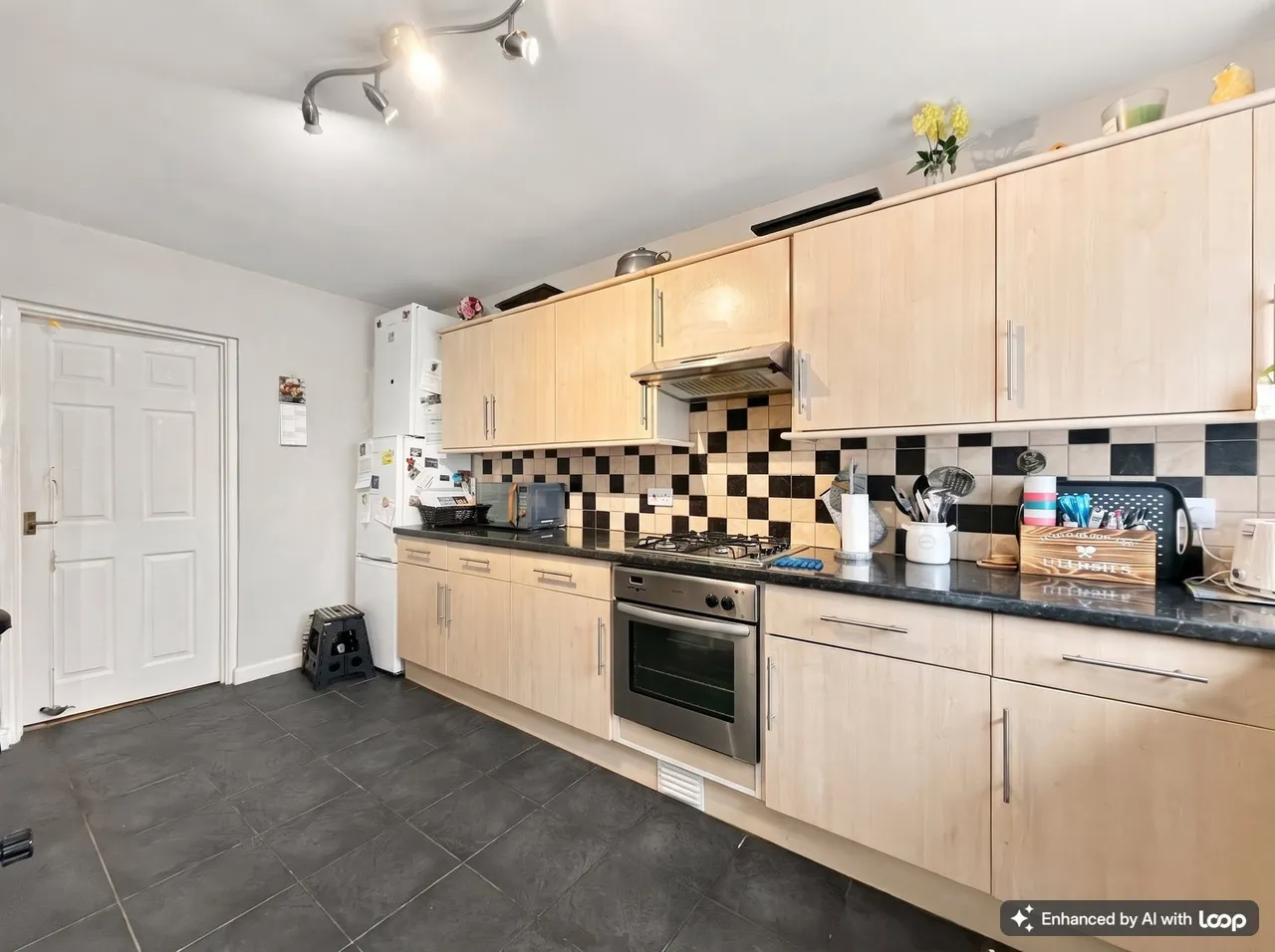 Brithweunydd Road, Tonypandy, photo 5