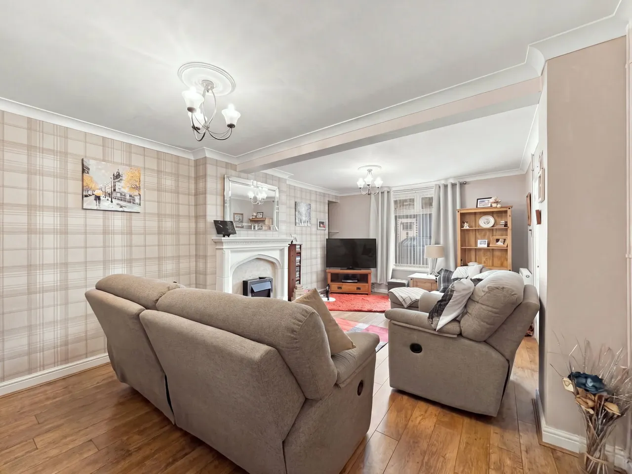Brithweunydd Road, Tonypandy, photo 3