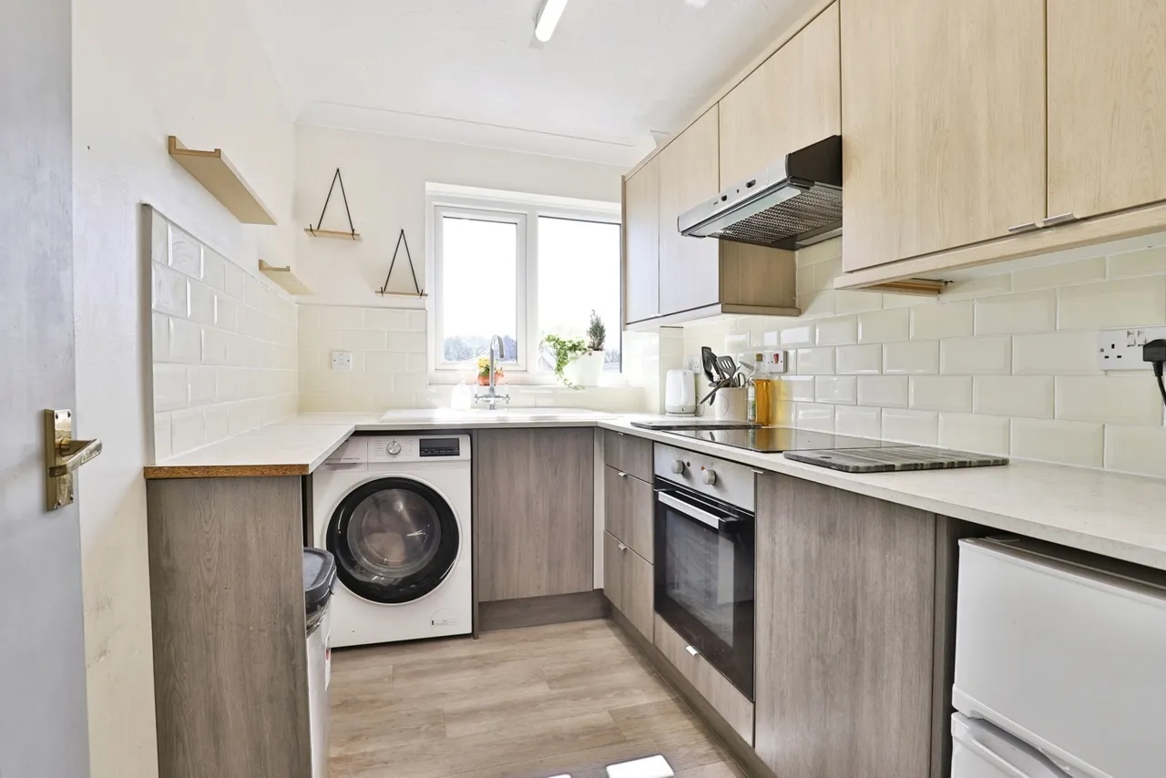 Shillito Road, Poole, BH12, photo 5