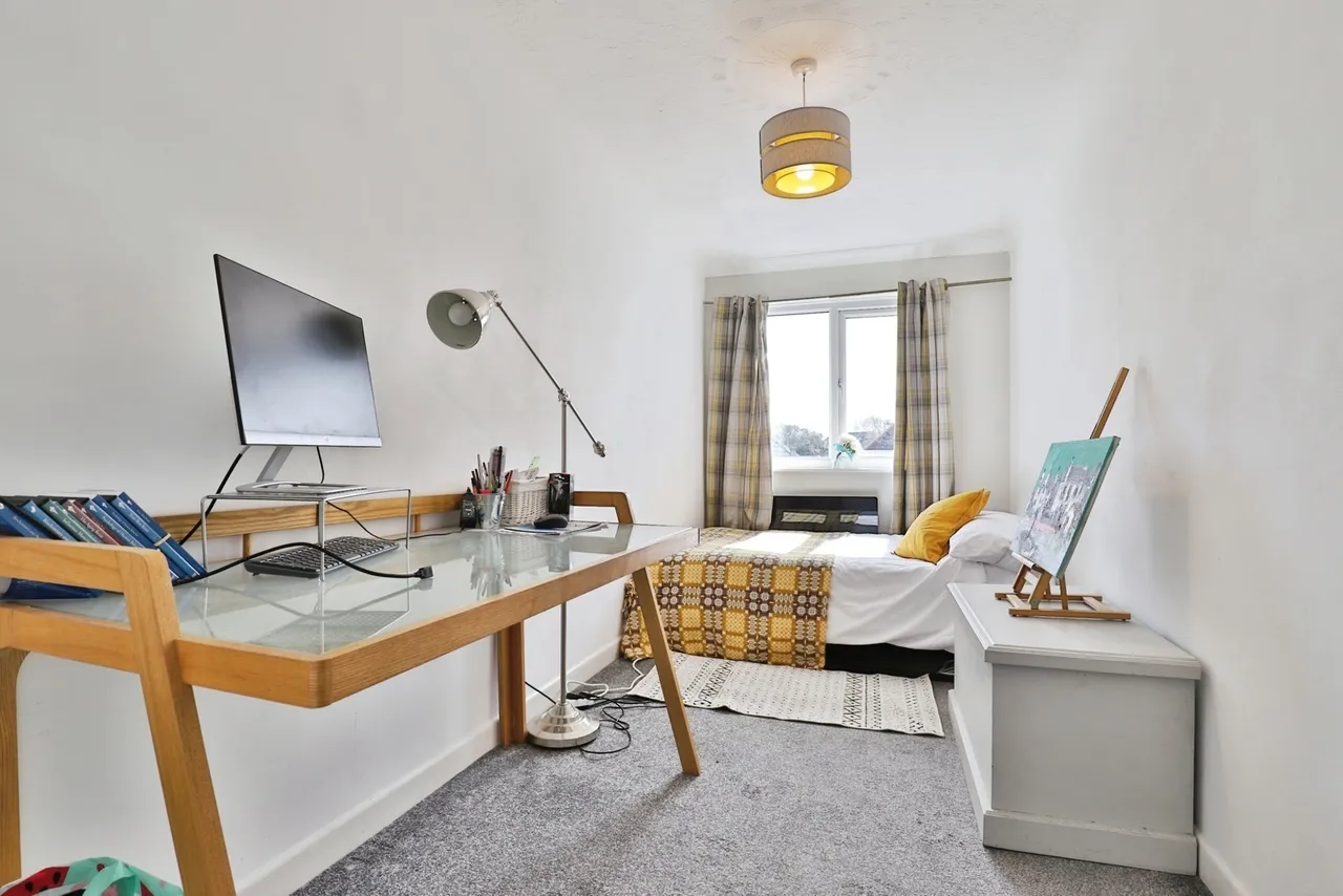 Shillito Road, Poole, BH12, photo 13