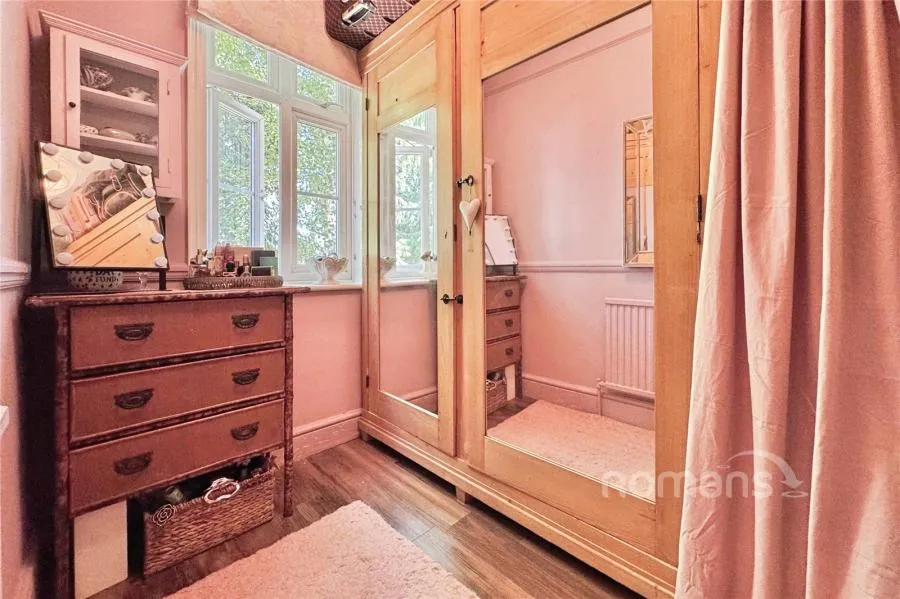 College Road, College Town, GU47, photo 15