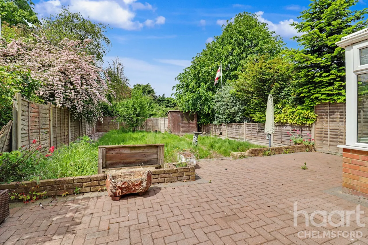 Pines Road, Chelmsford, CM1, photo 12