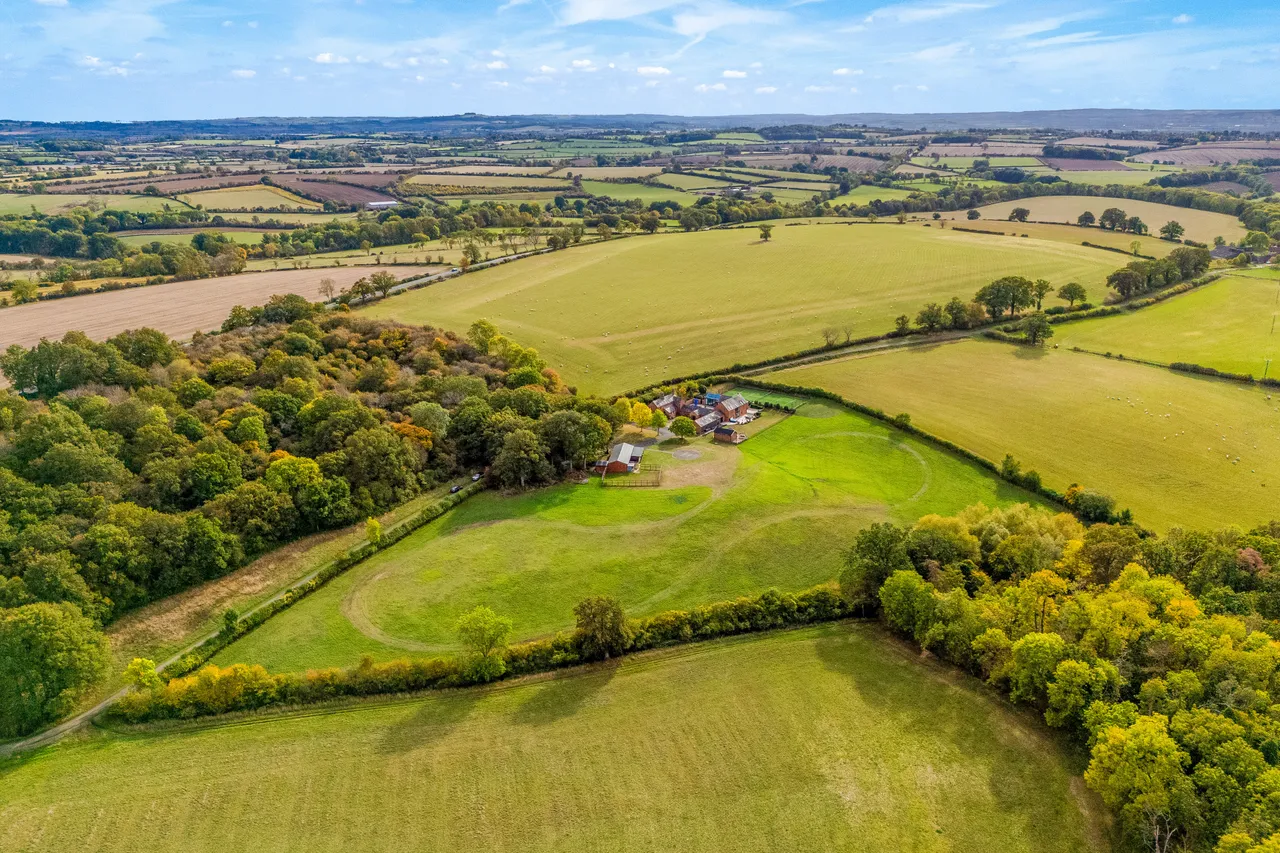 Walton Wood Farm, Walton, CV35, photo 22