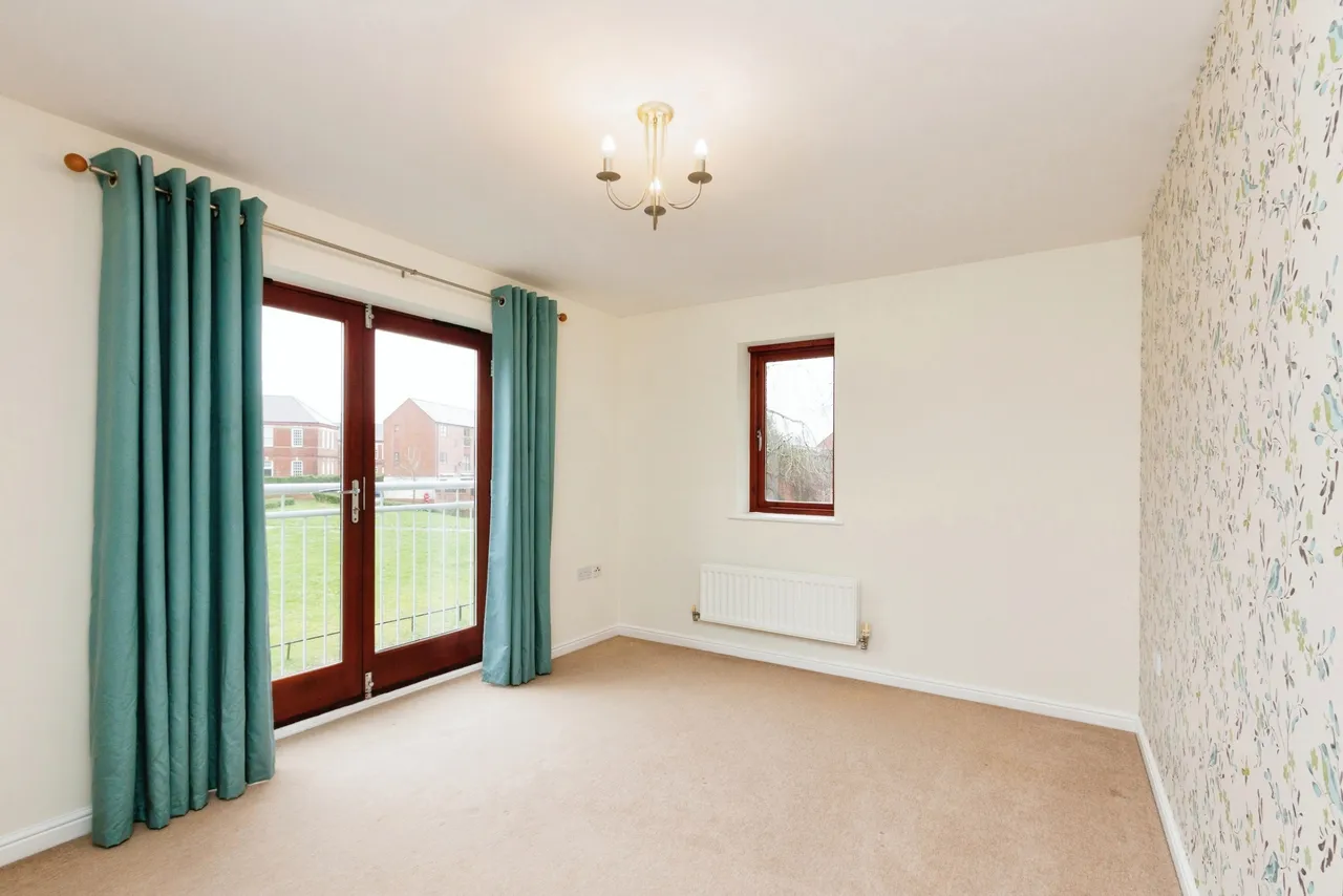 Hines Court, Basingstoke, RG24, photo 10