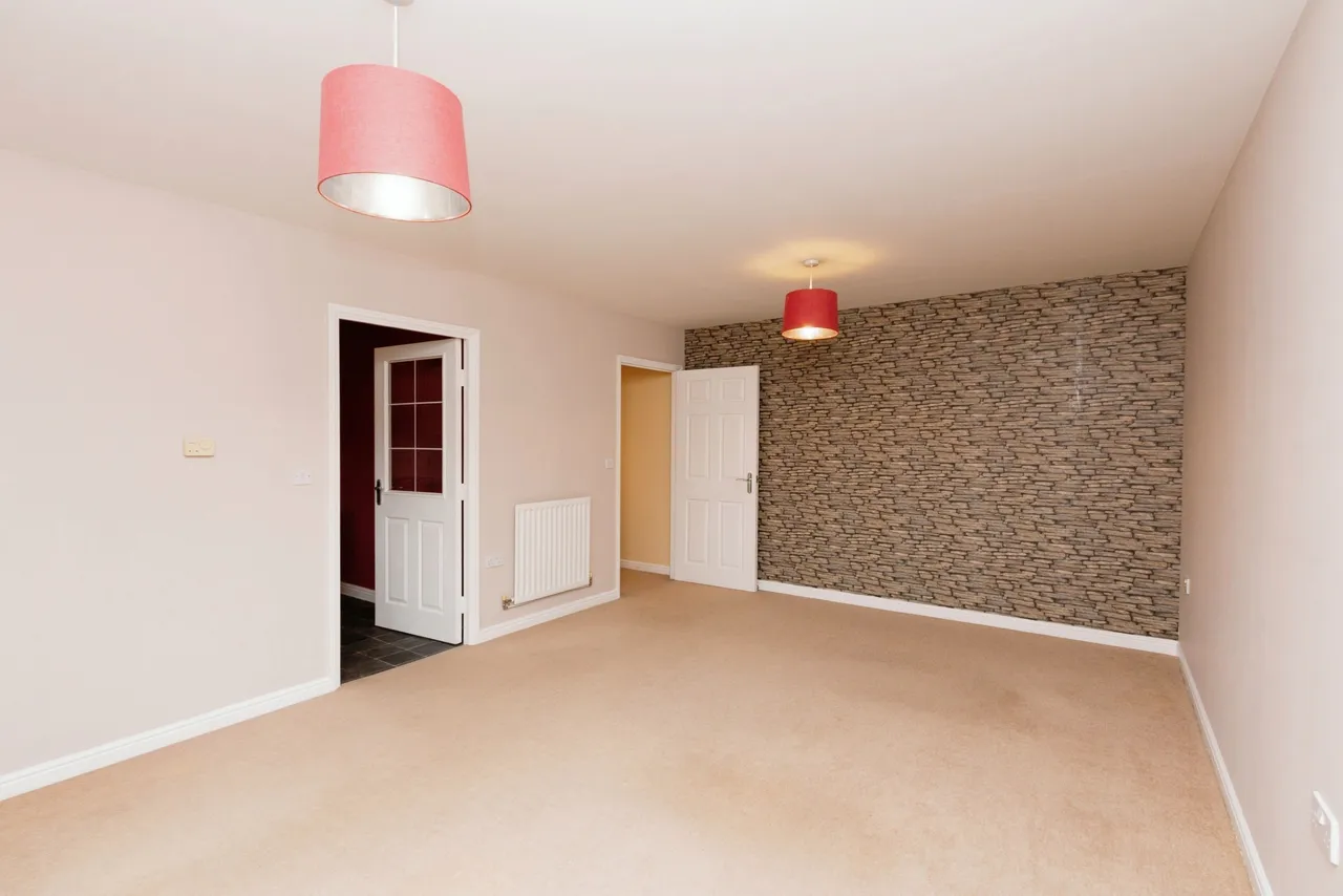 Hines Court, Basingstoke, RG24, photo 11
