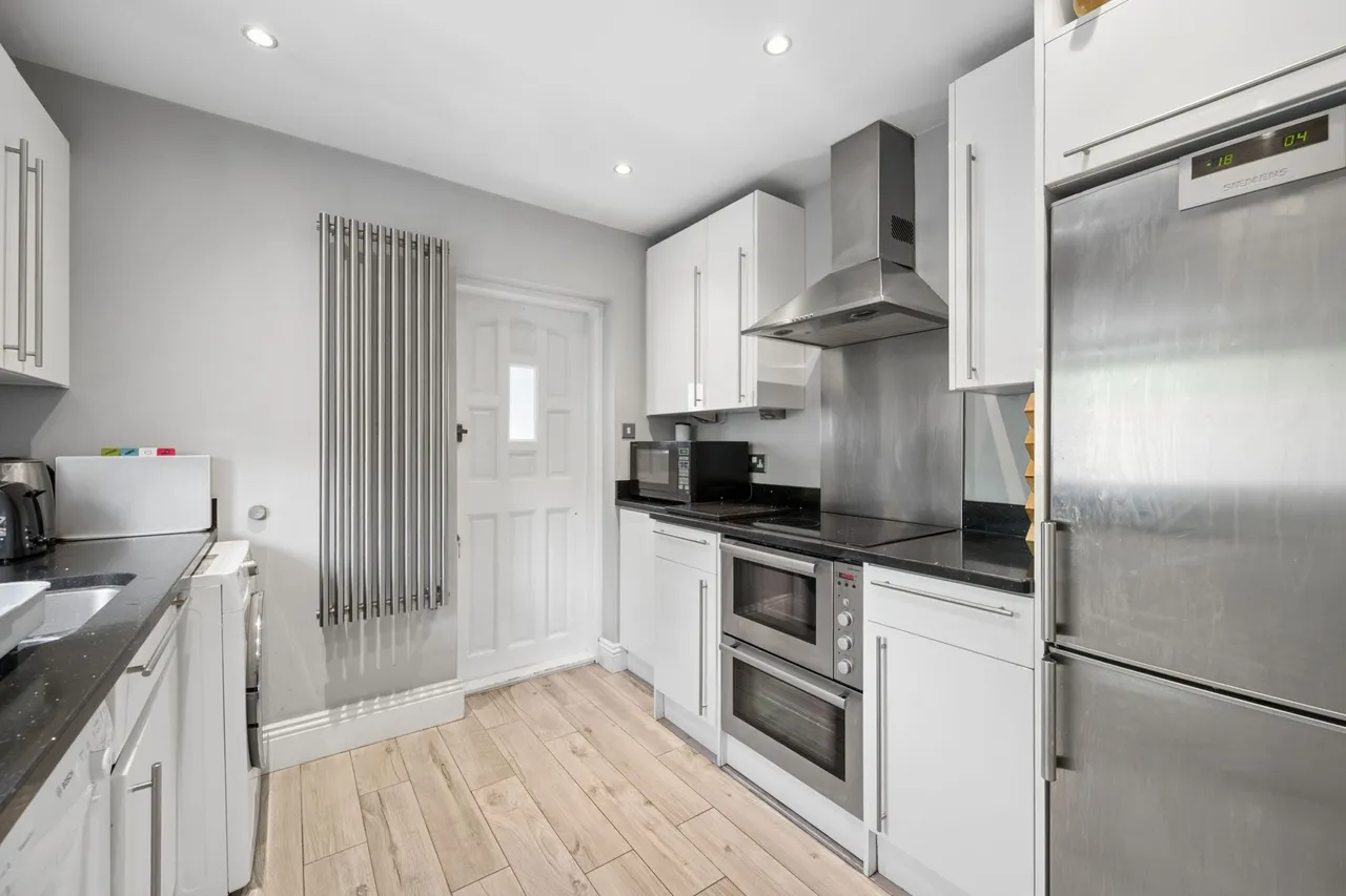 Knutsford Road, Alderley Edge, photo 9