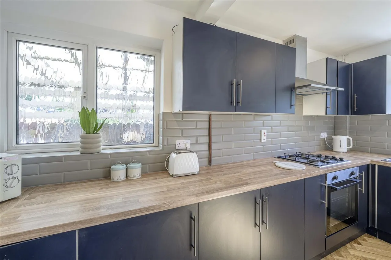Cedar Close, Stourbridge, DY8, photo 14