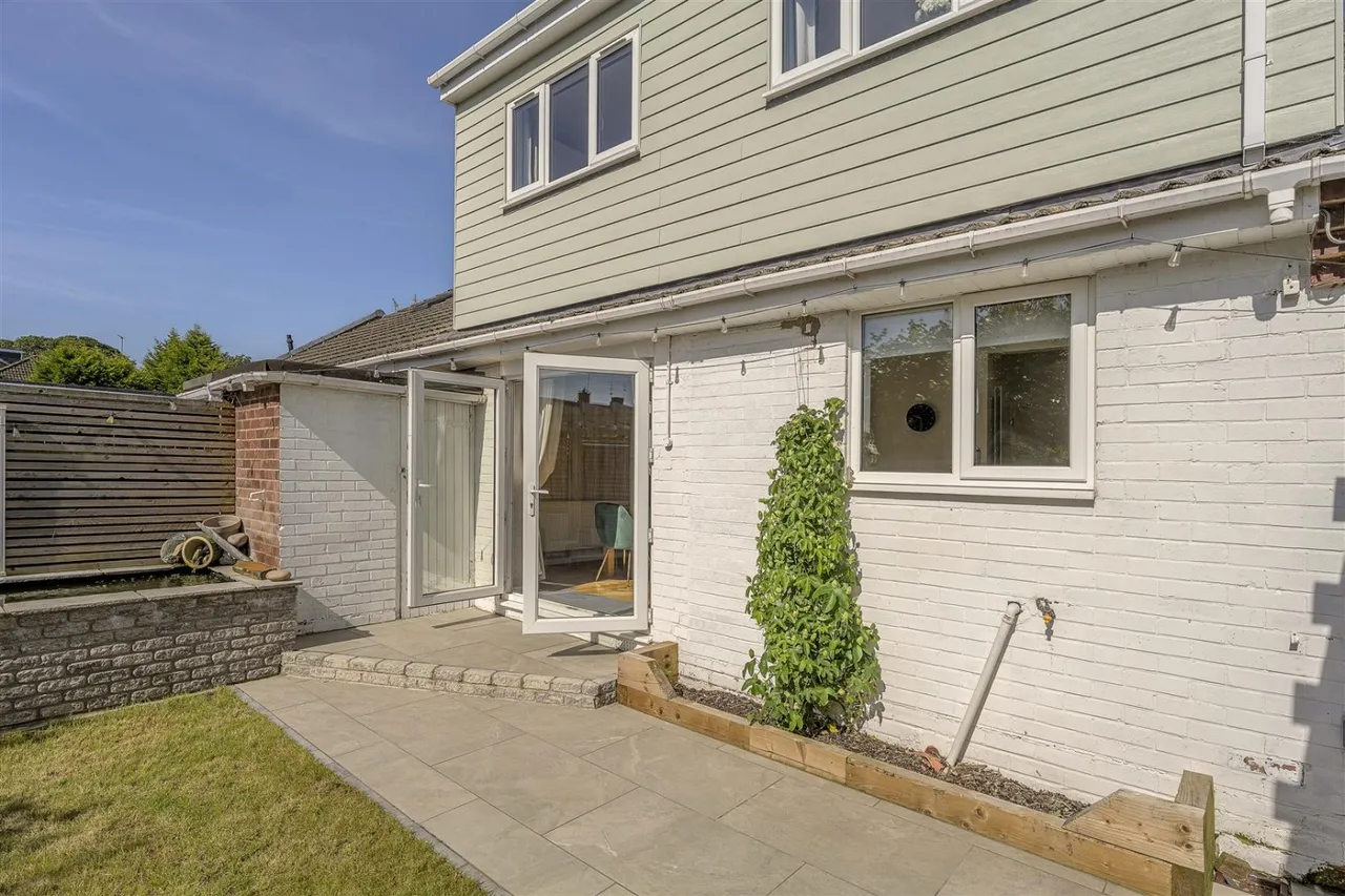 Cedar Close, Stourbridge, DY8, photo 28