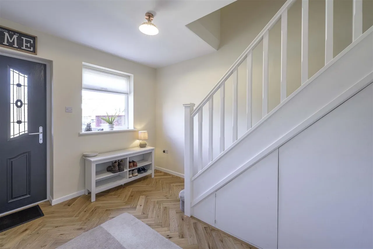 Cedar Close, Stourbridge, DY8, photo 11