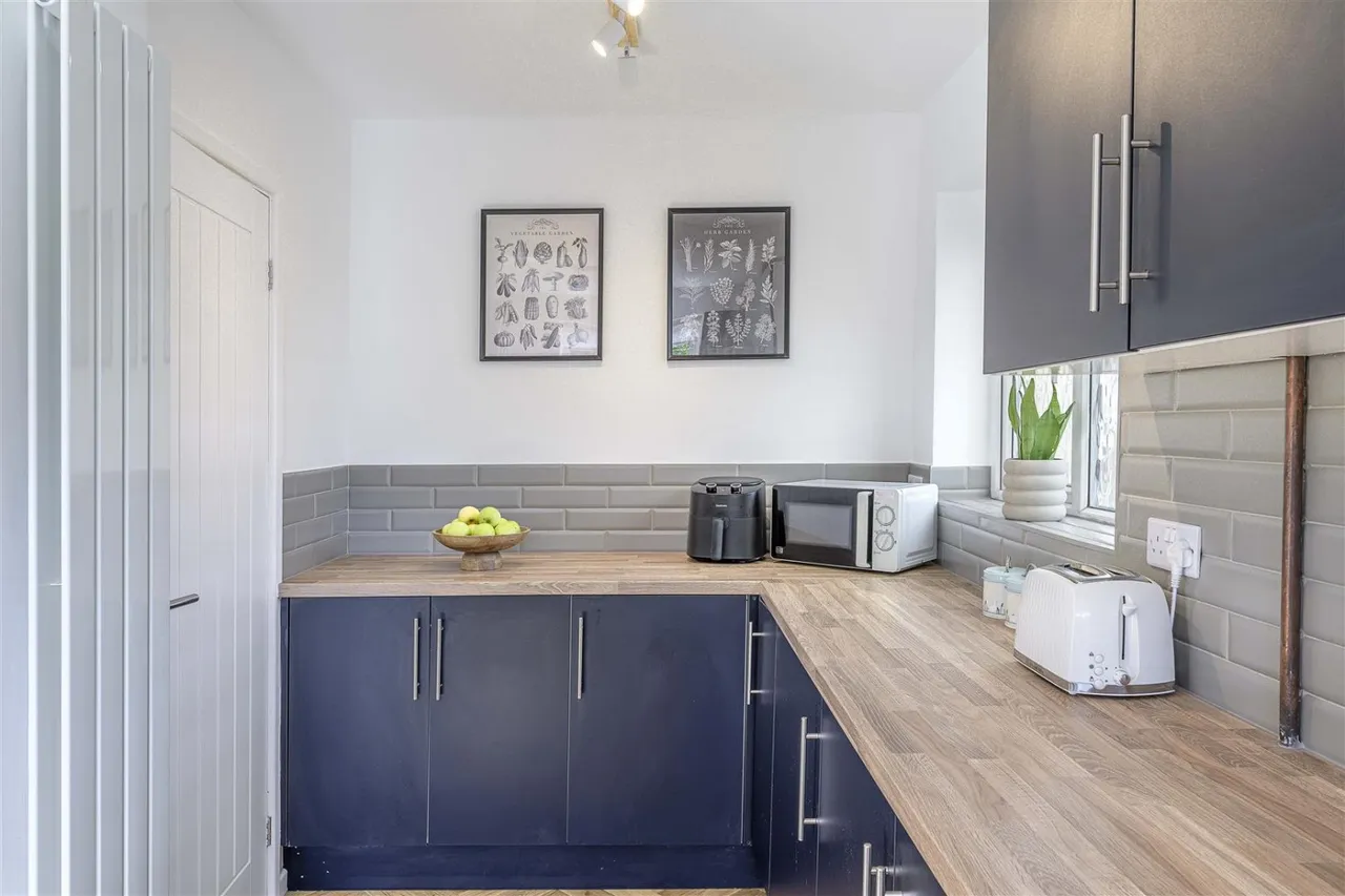 Cedar Close, Stourbridge, DY8, photo 16