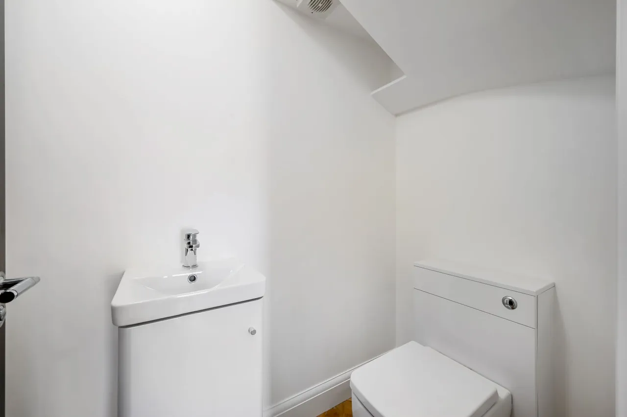 Grand Drive, Raynes Park, SW20, photo 15