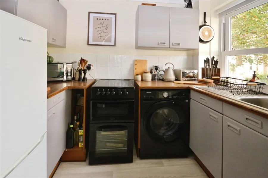 with 1 bedroom in Bishop's Stortford, CM23, photo 3