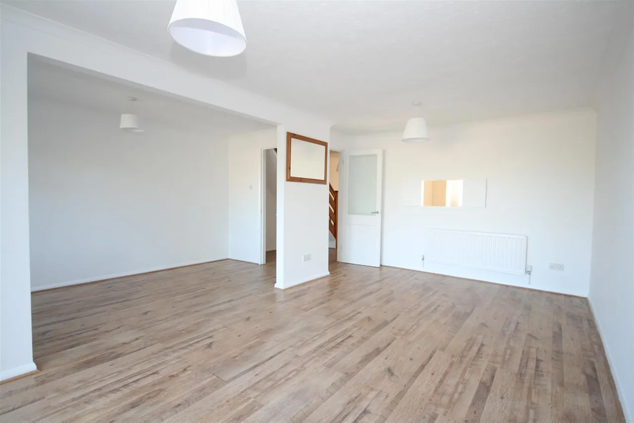 Glynn Rise, Peacehaven, photo 8