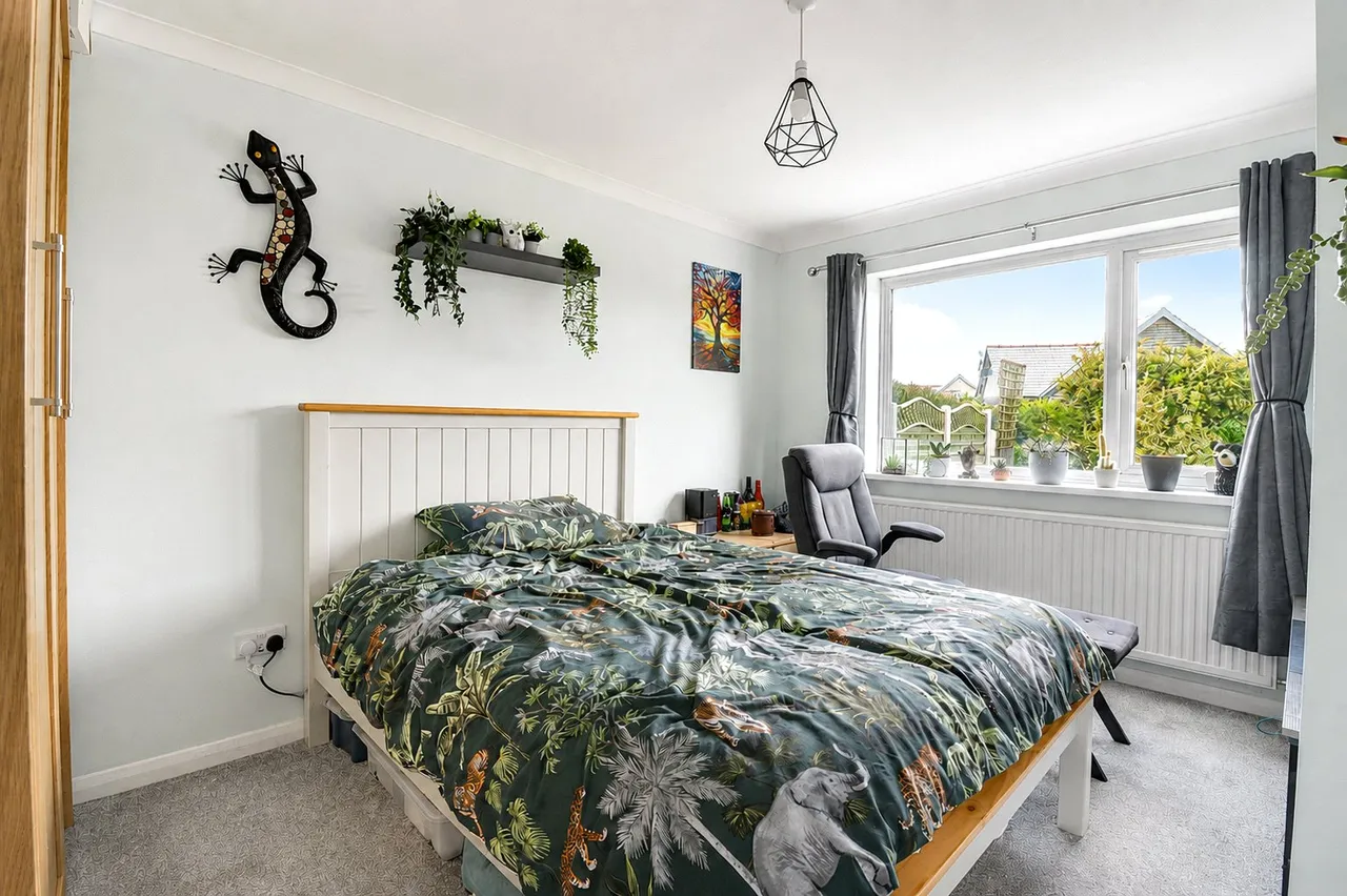 Chapel Close, Petrockstowe, EX20, photo 8