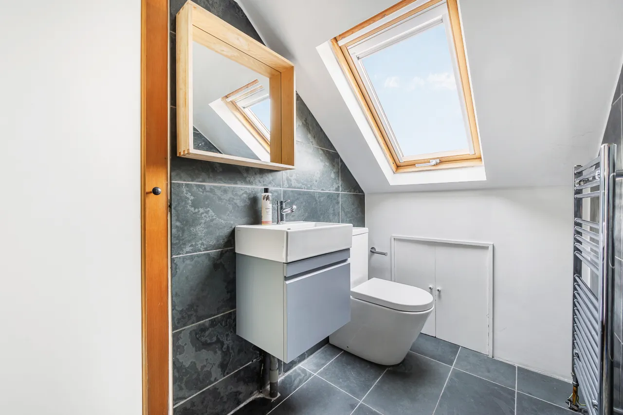 Cunnington Street, London, W4, photo 15