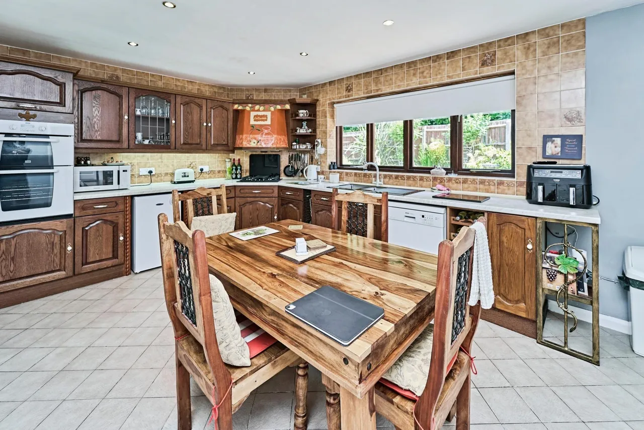 Rocfield Terrace, Wrockwardine Wood, TF2, photo 6