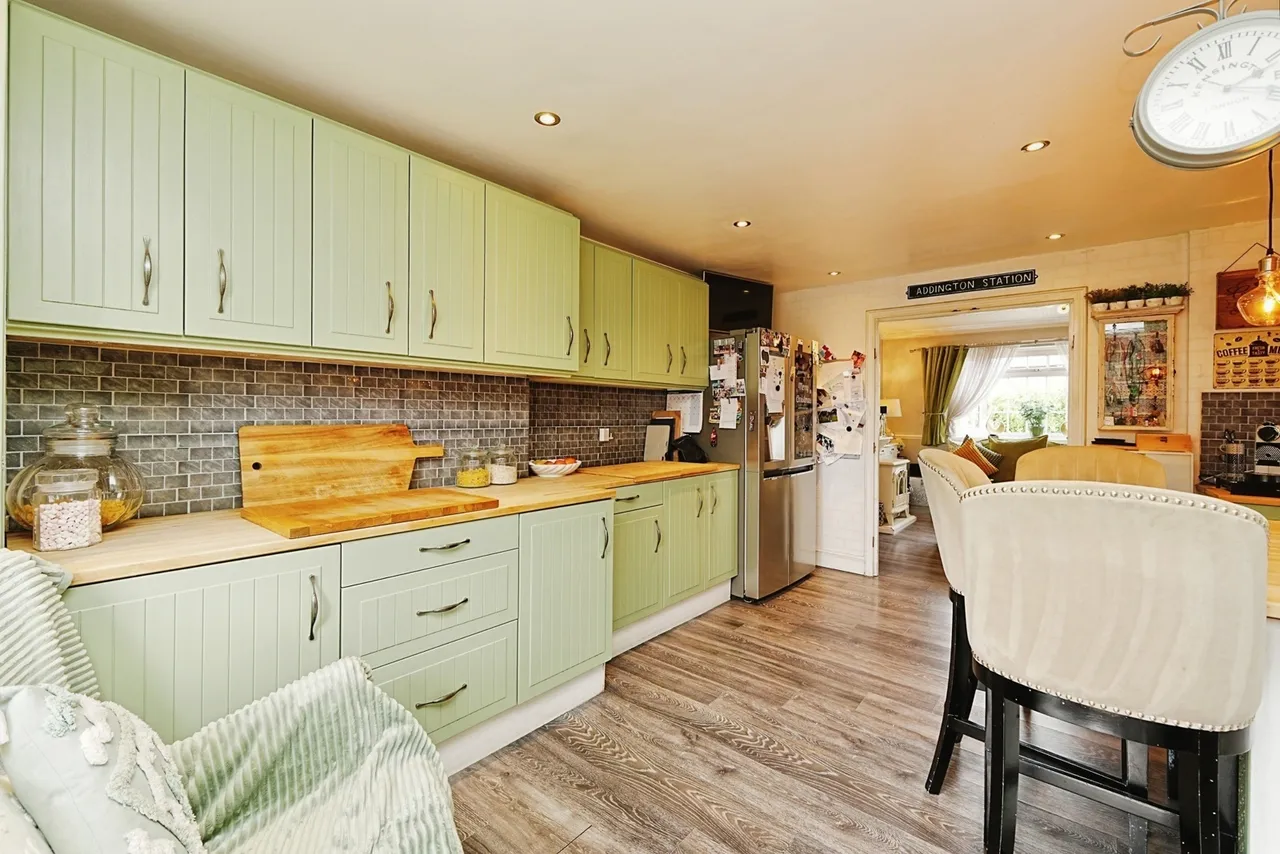 Aldrich Crescent, New Addington, Croydon, CR0, photo 5