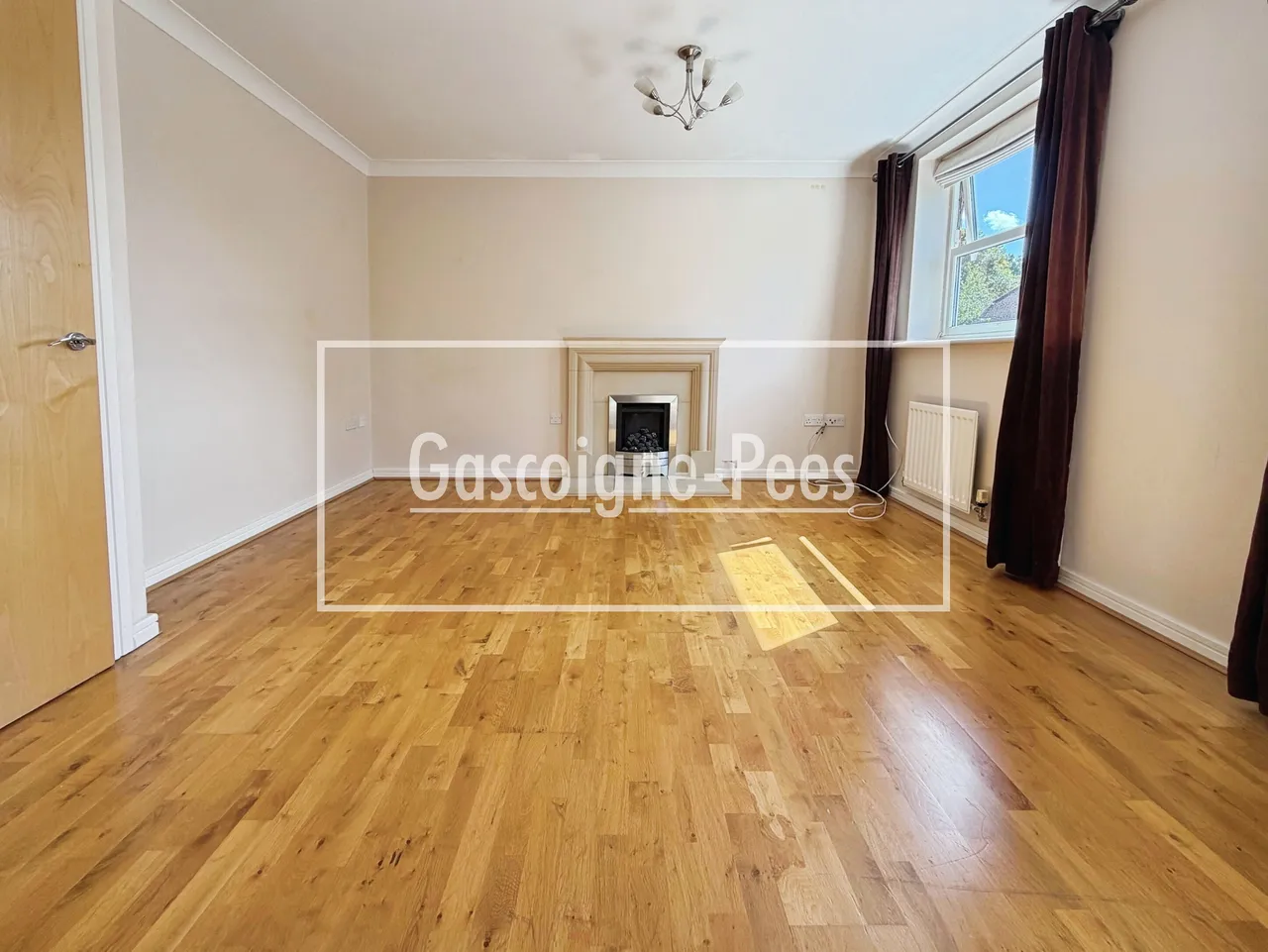 Pendenza, Cobham, KT11, photo 3