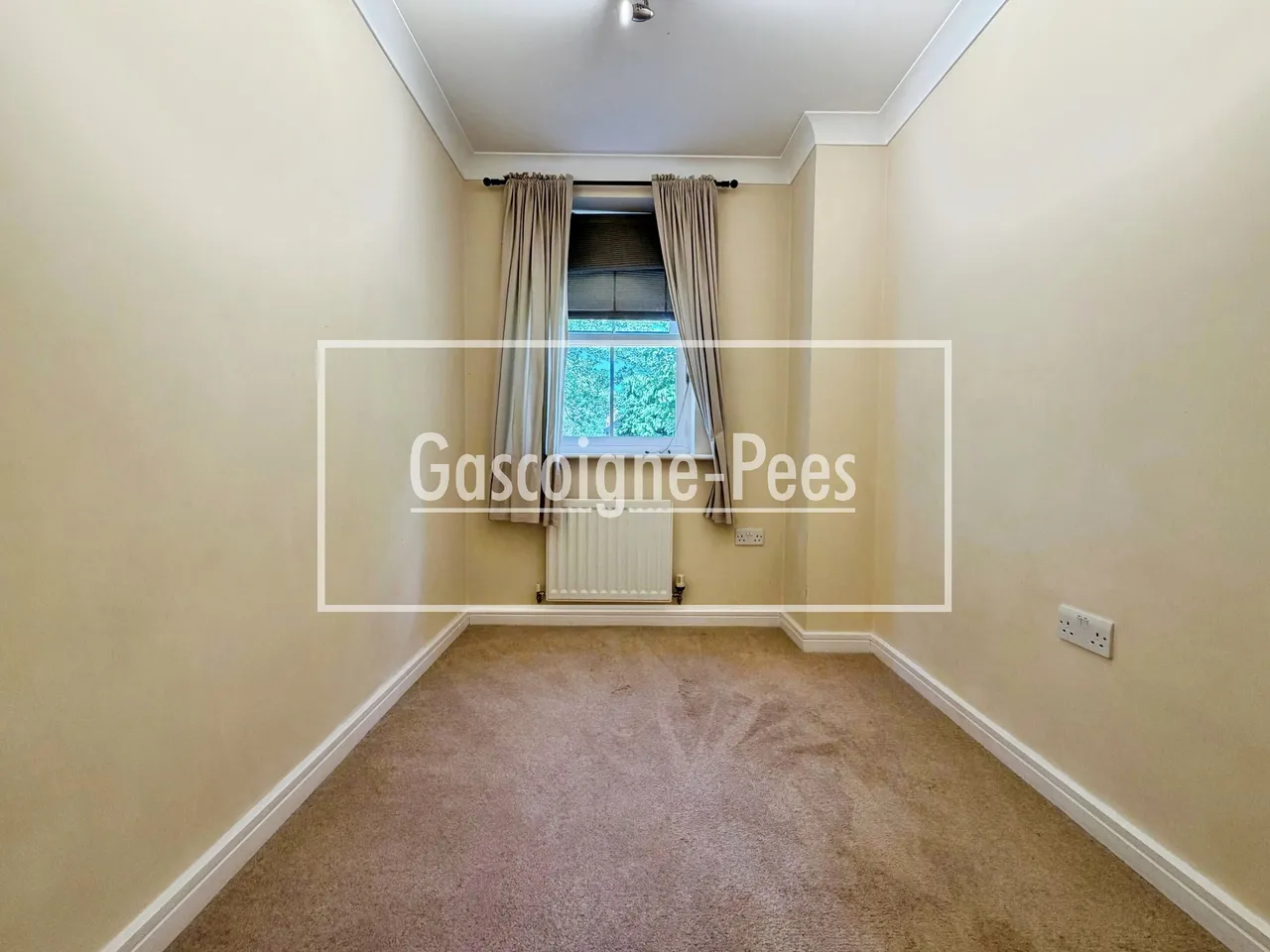 Pendenza, Cobham, KT11, photo 7