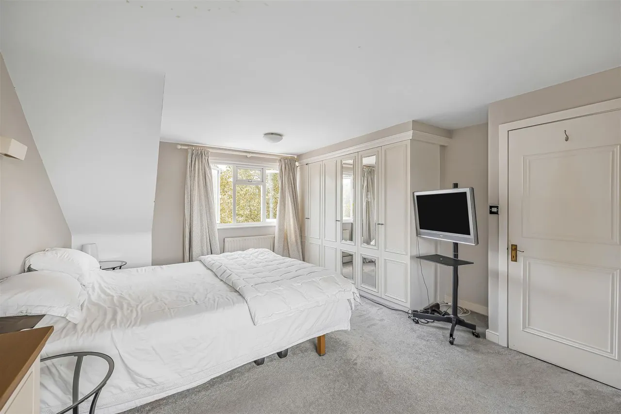 Observatory Road, East Sheen, SW14, photo 9