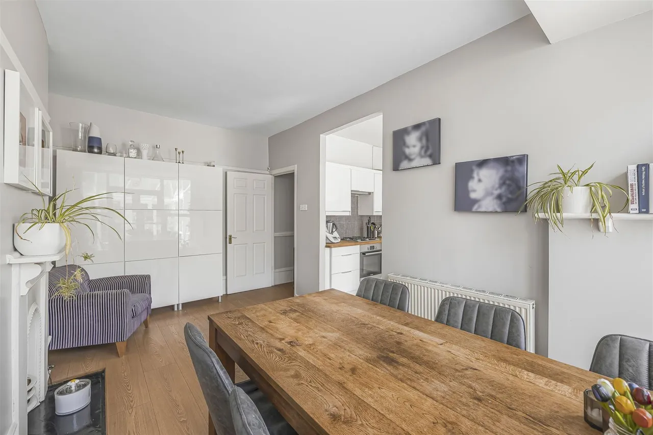 Observatory Road, East Sheen, SW14, photo 4