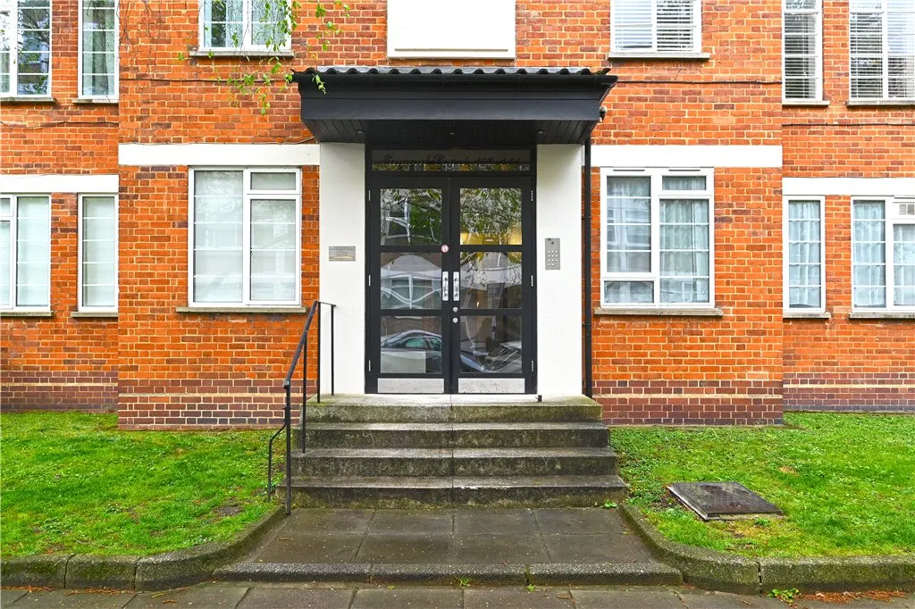 Mackennal Street, London, NW8, photo 30