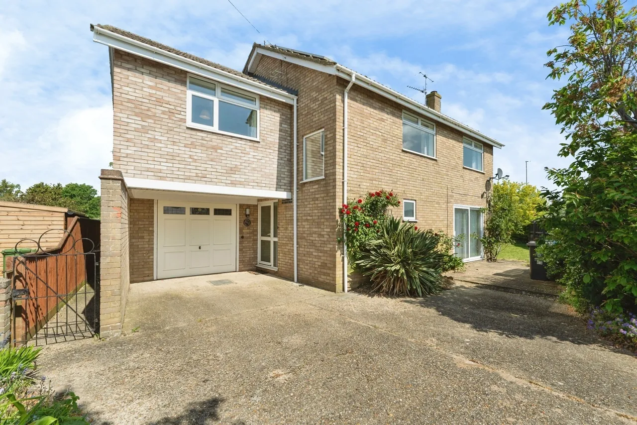 4 bed house for sale, Cottenham Road, Histon, CB24
