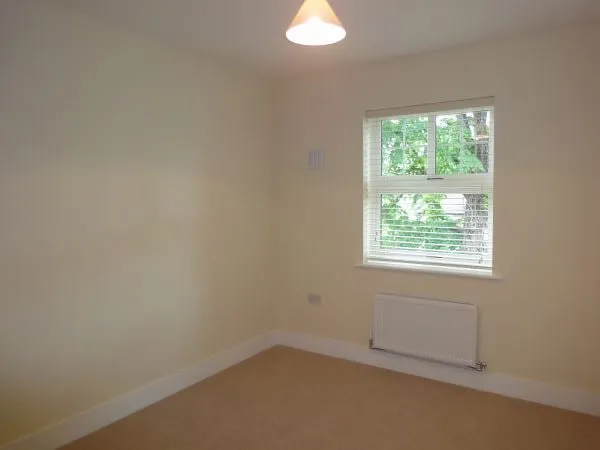 Manor House Court Golden Manor, Hanwell, London, W7 3EG, photo 6