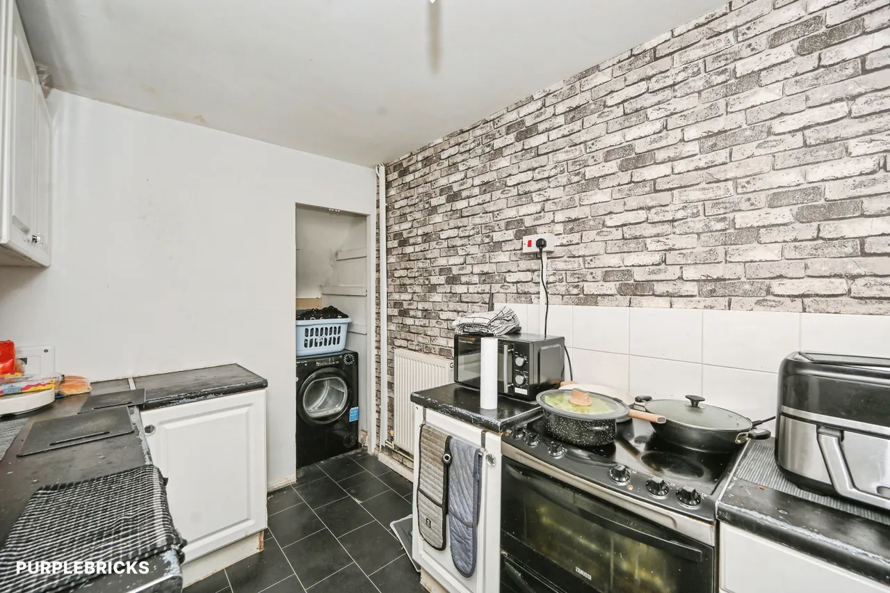 Hornby Crescent, St. Helens, WA9, photo 9